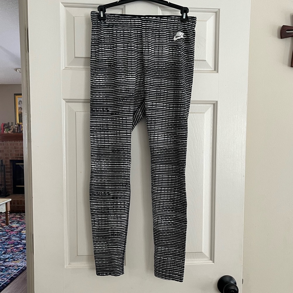 Nike Yoga Pants